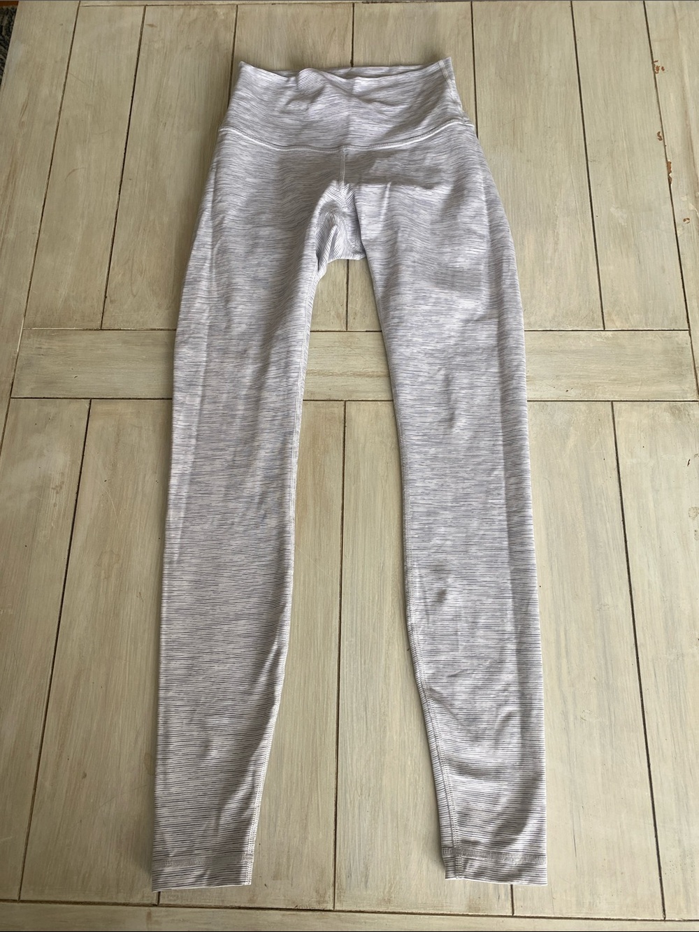 Lululemon Gray White Stripe Leggings Size 4